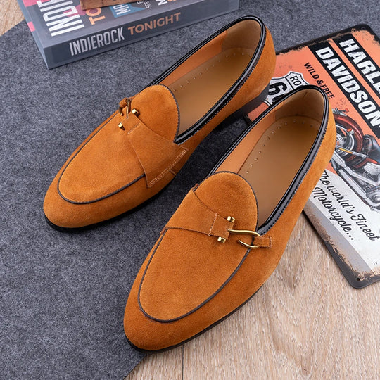 Bauluvio - Luxe Loafers aus Wildleder mit Schnalle