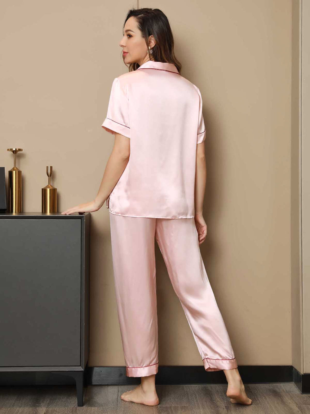 Bauluvio - Elegantes Pyjama-Set aus Seide mit Bindung